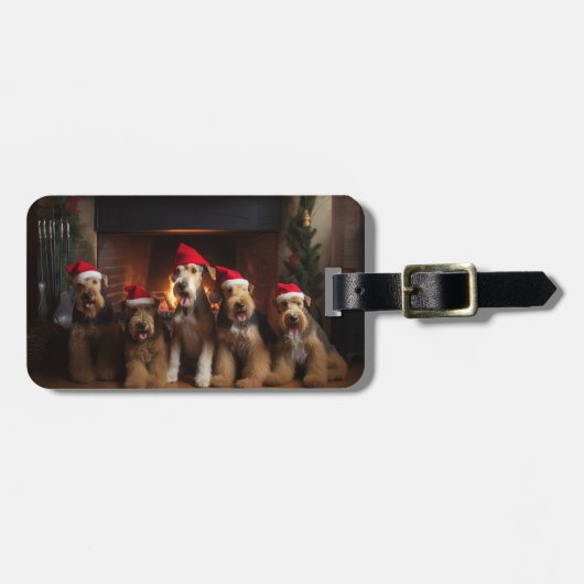 Airedale bij de Haard Kerst Bagagelabel (Voorkant horizontaal)