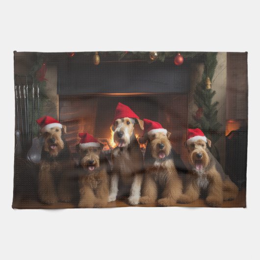 Airedale bij de Haard Kerstmis Theedoek (Horizontaal)