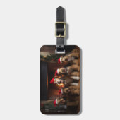 Airedale bij de open haard Kerstmis Bagagelabel (Voorkant verticaal)
