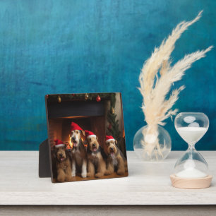 Airedale bij de open haard Kerstmis Fotoplaat