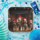 Airedale bij de open haard Kerstmis Papieren Bordje (Feest)