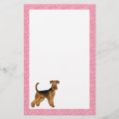 Airedale Bingley Terrier Hond Met Roze Hartjes Briefpapier (Voorkant)