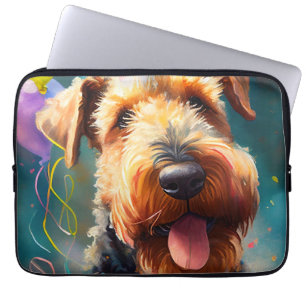 Airedale hond met verjaardagscadeau en pet laptop sleeve