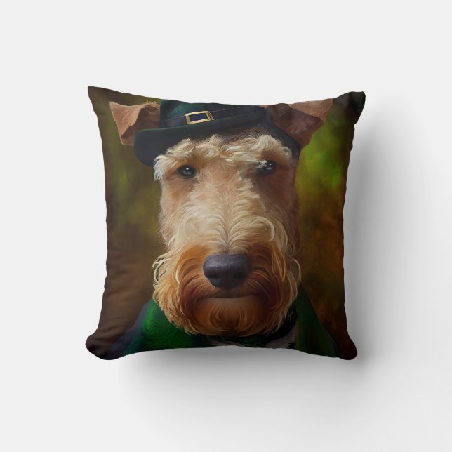 airedale hond op St. Patrick's Day Kussen (Voorkant)
