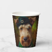 airedale hond op St. Patrick's Day Papieren Bekers (Voorkant)