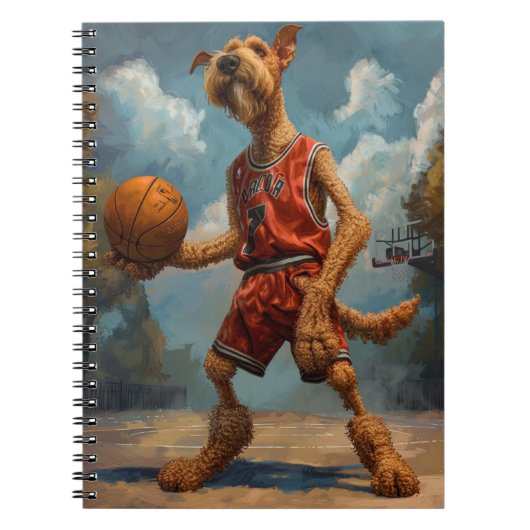 Airedale-hond speelt basketbal notitieboek (Voorkant)