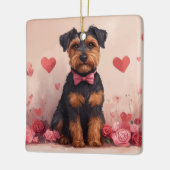 Airedale met Rozen - Valentijnsdag Keramisch Ornament (Links)