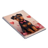 Airedale met Rozen - Valentijnsdag Notitieboek (Rechterzijde)