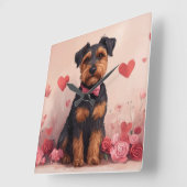 Airedale met Rozen - Valentijnsdag Vierkante Klok (Hoek)