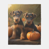 Airedale Puppy Herfst Delight Pompoen Fleece Deken (Voorkant)