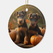 Airedale Puppy Herfst Delight Pompoen Keramisch Ornament (Links)