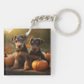 Airedale Puppy Herfst Delight Pompoen Sleutelhanger (Achterkant)