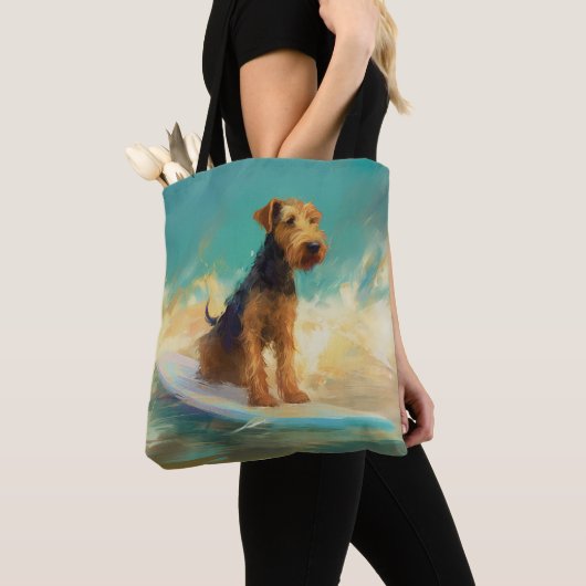 Airedale strand surfen schilderij tote bag (Dichtbij)