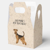 Airedale Terrier Cartoon Hond op beige met tekst Bedankdoosjes (Geopend)
