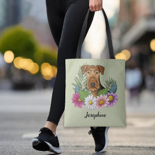 Airedale Terrier en kleurrijke zomerbloemen groen Tote Bag