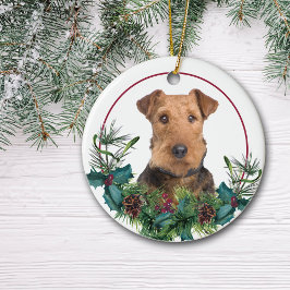 Airedale Terrier Evergreen Berry Wreath Keramisch Ornament
