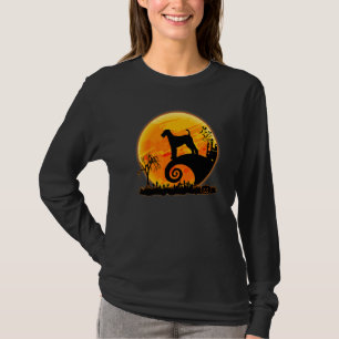 Airedale Terrier Hond Schattig En Maan  Halloween  T-shirt