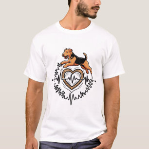 Airedale Terrier-hond springt Hart Ekg-lijn T-shirt