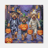 Airedale Terrier Honden Trick-or-Treating Hallowee Magneet (Voorkant)