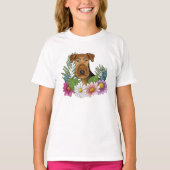 Airedale Terriër Hoofd en Bloemen van de Bloemen v T-shirt (Voorkant)