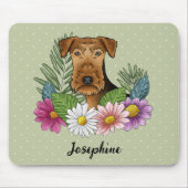 Airedale Terrier met kleurrijke bloemen en naam Muismat (Voorkant)