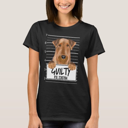 Airedale Terrier Mugshot Schuldig Hond T-shirt (Voorkant)