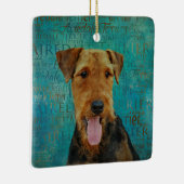 Airedale Terrier-portret over Word Art Keramisch Ornament (Rechts)