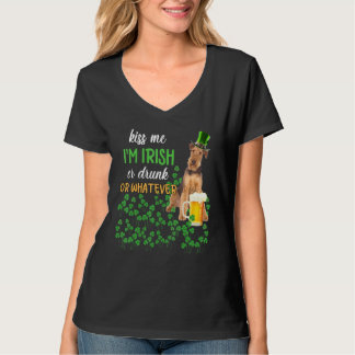 Airedale Terrier weet dat ik Iers of Drink ben of  T-shirt