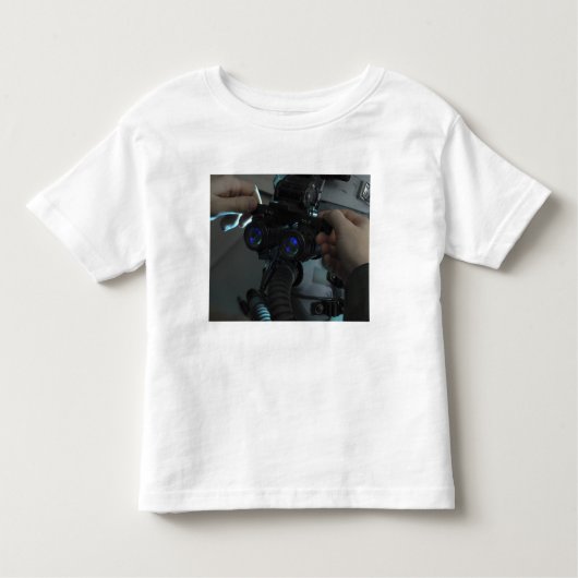 Airman past de eyespan aan kinder shirts (Voorkant)