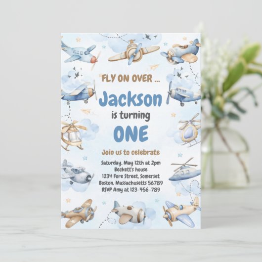 Airplane Fly On Over Boy Birthday Invitation Kaart (Staand voorkant)