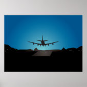 Airplane Landing Silhouette bij nacht Poster (Voorkant)