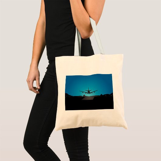 Airplane Landing Silhouette bij nacht Tote Bag