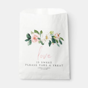 Airy Blush Wedding Favor Bag Love is Sweet Bedankzakje