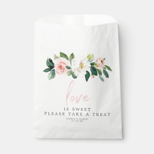 Airy Blush Wedding Favor Bag Love is Sweet Bedankzakje (Voorkant)