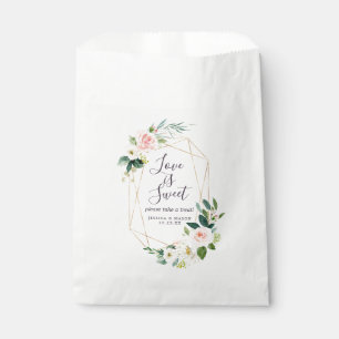 Airy Blush Wedding Favor Bag Love is Sweet Bedankzakje