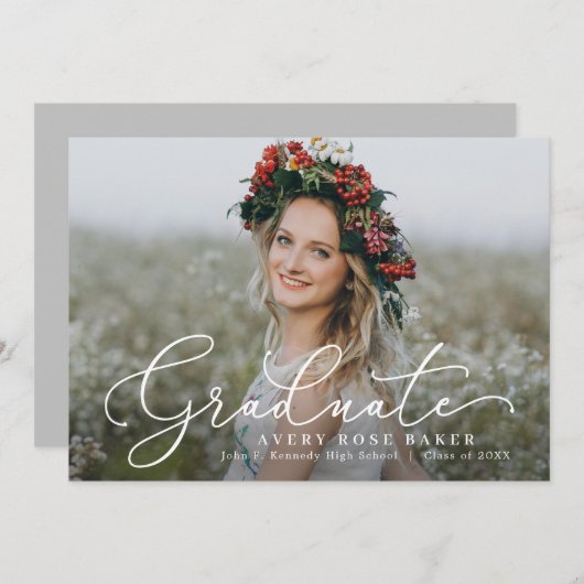 Airy Elegance EDITABLE COLOR Afstuderen Invitation Aankondiging (Voorkant / Achterkant)