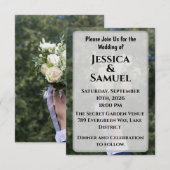 Airy Outdoor Wedding Invitation with White Roses Kaart (Voorkant / Achterkant)