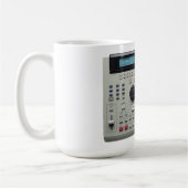 Akai MPC 2000 drummachine Koffiemok (Links)