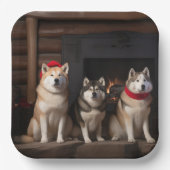 Akita bij de open haard Kerstmis Papieren Bordje (Voorkant)