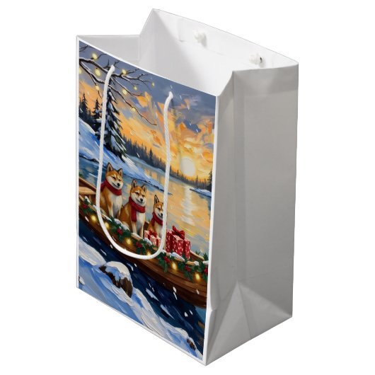 Akita Christmas Boat Holiday Medium Cadeauzakje (Voorkant Gekanteld)