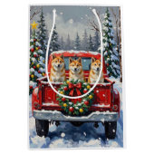 Akita Christmas Red Truck Holiday Medium Cadeauzakje (Voorkant)