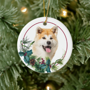 Akita Dog Evergreen Berry Wreath Keramisch Ornament
