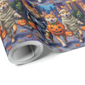 Akita Dogs Trick-or-Treating in Halloween kostuums Cadeaupapier (Rol Hoek)