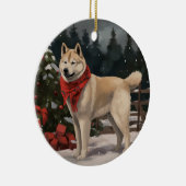 Akita Hond in Sneeuw Kerstmis Keramisch Ornament (Rechts)