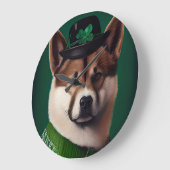 akita hond in St. Patrick's Day Dress Grote Klok (Hoek)