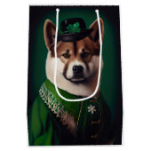 akita hond in St. Patrick's Day Dress Medium Cadeauzakje (Achterkant)