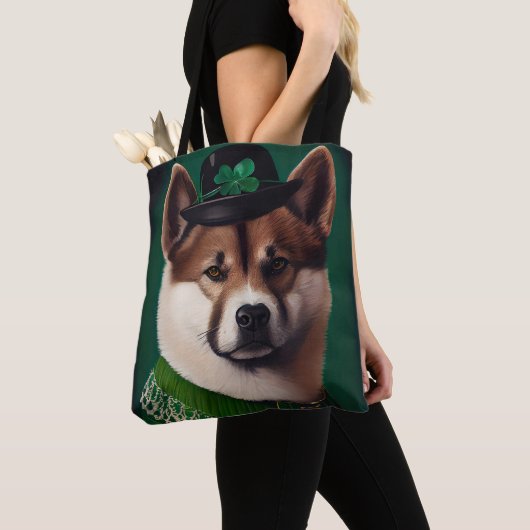 akita hond in St. Patrick's Day Dress Tote Bag (Dichtbij)