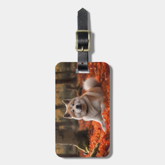 Akita in herfst laat Herfst geïnspireerd Bagagelabel (Voorkant verticaal)