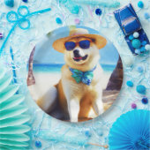 Akita op strand, zomercadeau voor hondenliefhebber papieren bordje (Feest)