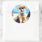 Akita op strand, zomercadeau voor hondenliefhebber ronde sticker (Tas)